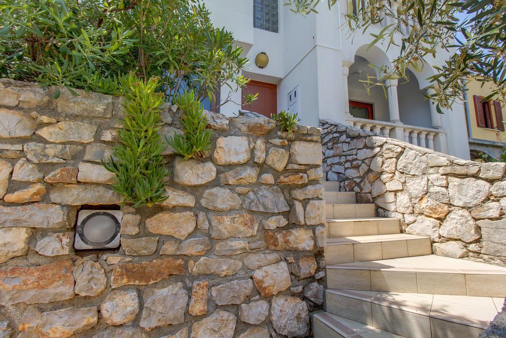 Villa Alma Veli Lošinj Extérieur photo