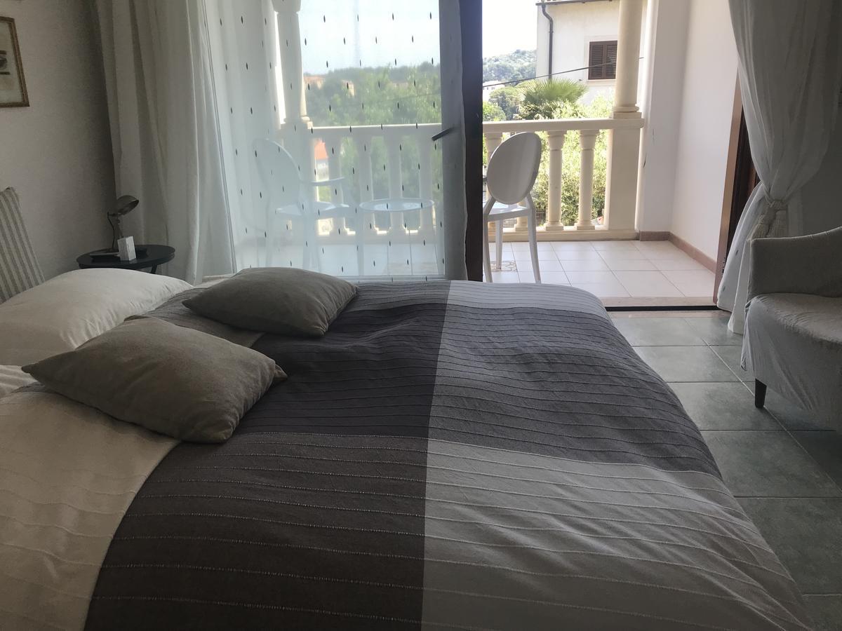 Villa Alma Veli Lošinj Extérieur photo